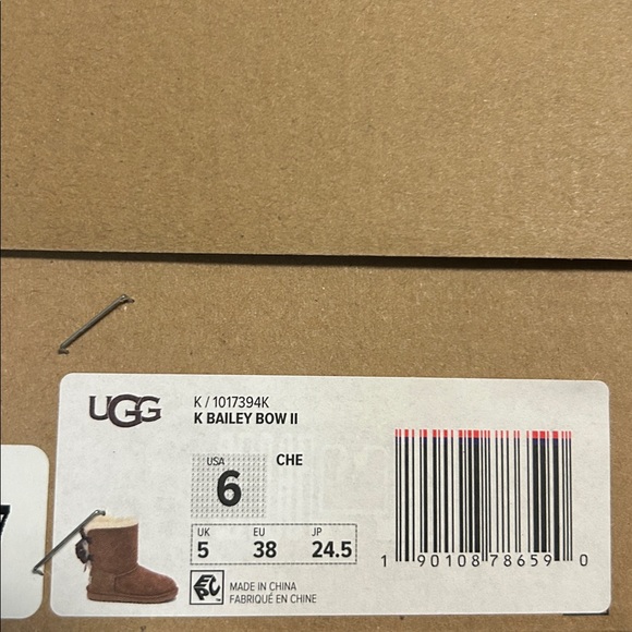 UGG- Bailey Bow II, CHE, 6, 11 toddler QS - Picture 5 of 6